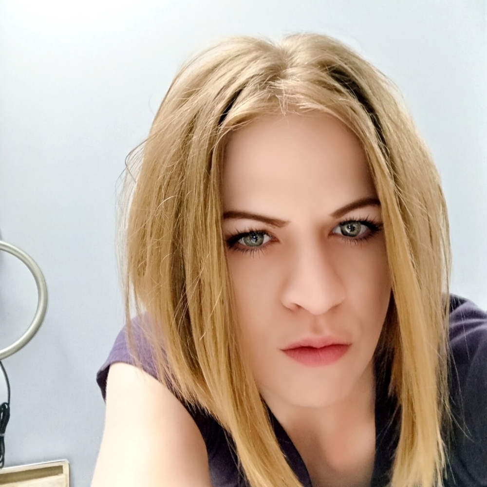 Meet your Posher, Coreen